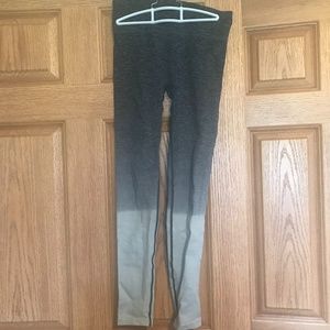 NWOT Live Electric Ombre Yoga Legging